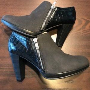 Rialto size 6M woman's ankle boots